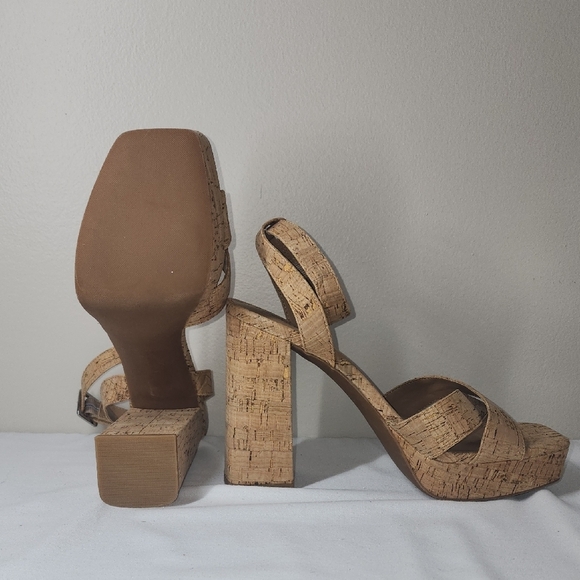 Abound Tenille Platform Sandal In Natural Cork - Picture 8 of 8